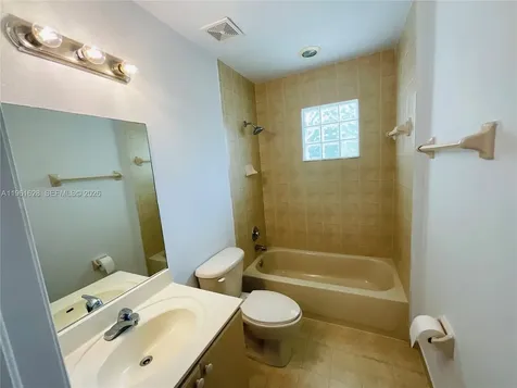 10901 NW 88th Terrace Doral FL 33178