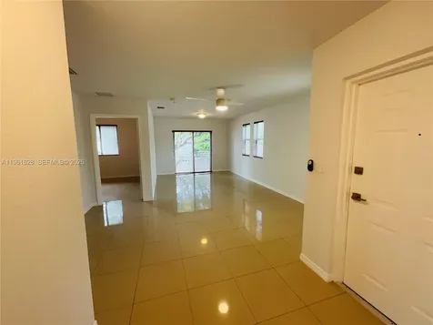 10901 NW 88th Terrace Doral FL 33178