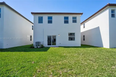 2728 SE 24th Court Homestead FL 33035