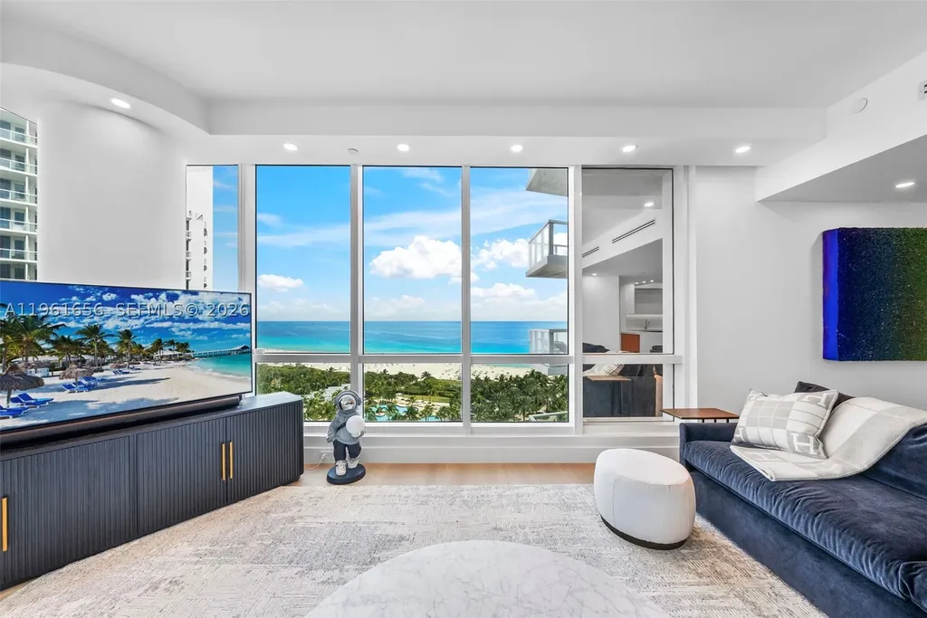 100 S Pointe Drive Miami Beach FL 33139