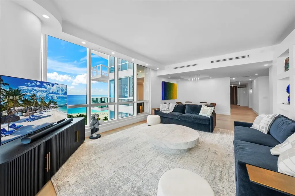 100 S Pointe Drive Miami Beach FL 33139