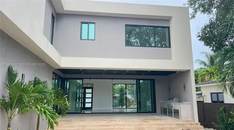 1700 NE 18th Street Fort Lauderdale FL 33305