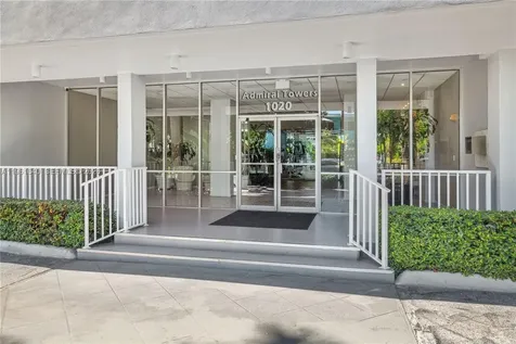 1020 Meridian Avenue Miami Beach FL 33139