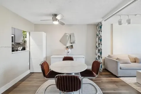 1020 Meridian Avenue Miami Beach FL 33139