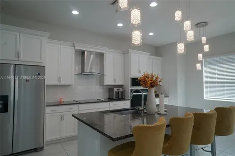 5770 Bristlecone Commoms Westlake FL 33470