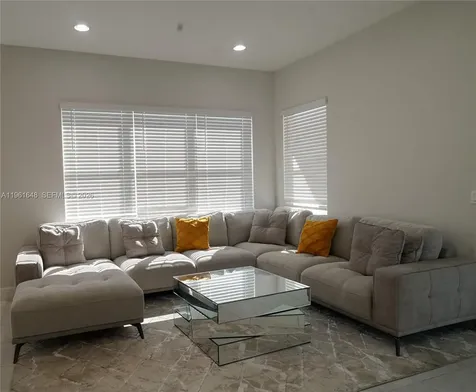 5770 Bristlecone Commoms Westlake FL 33470