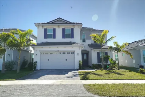 5770 Bristlecone Commoms Westlake FL 33470