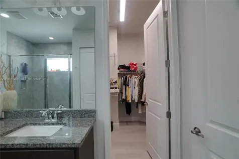 5770 Bristlecone Commoms Westlake FL 33470