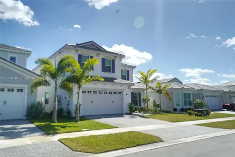 5770 Bristlecone Commoms Westlake FL 33470