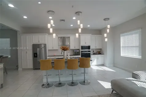 5770 Bristlecone Commoms Westlake FL 33470