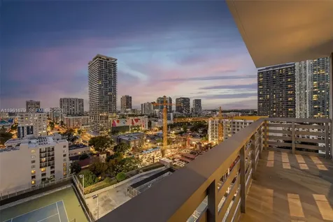 460 NE 28th Street Miami FL 33137