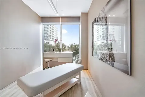 460 NE 28th Street Miami FL 33137