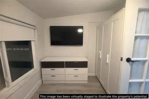 2400 SW 21st Terrace Miami FL 33145
