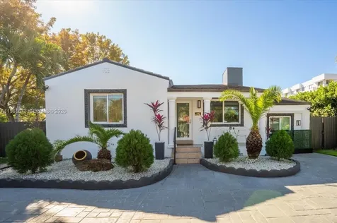 2400 SW 21st Terrace Miami FL 33145