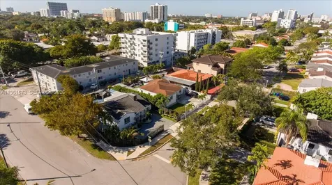 2400 SW 21st Terrace Miami FL 33145