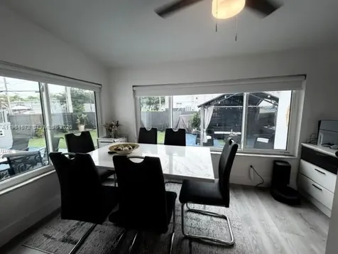 2400 SW 21st Terrace Miami FL 33145