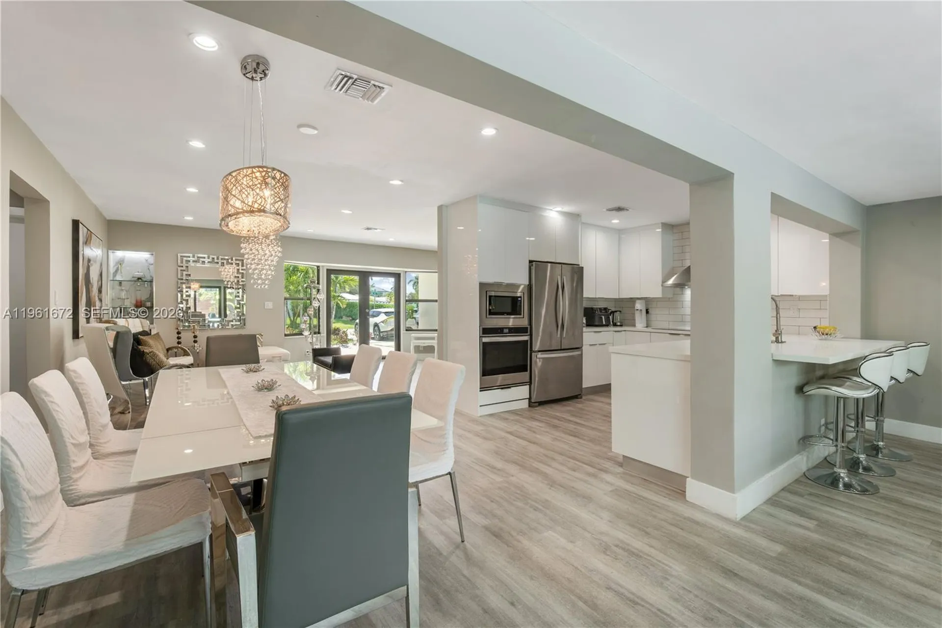 2701 NE 52nd Street Lighthouse Point FL 33064