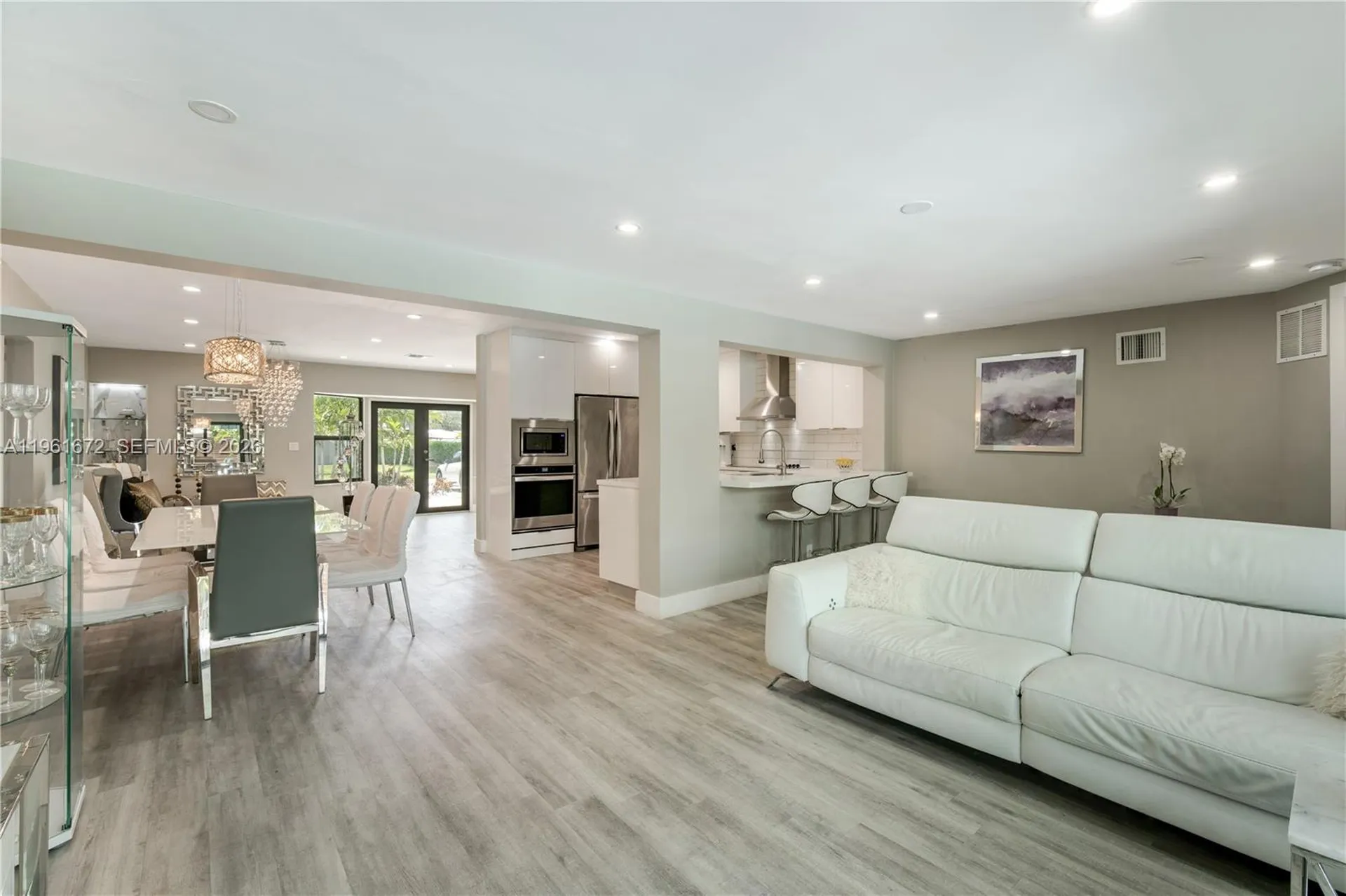 2701 NE 52nd Street Lighthouse Point FL 33064
