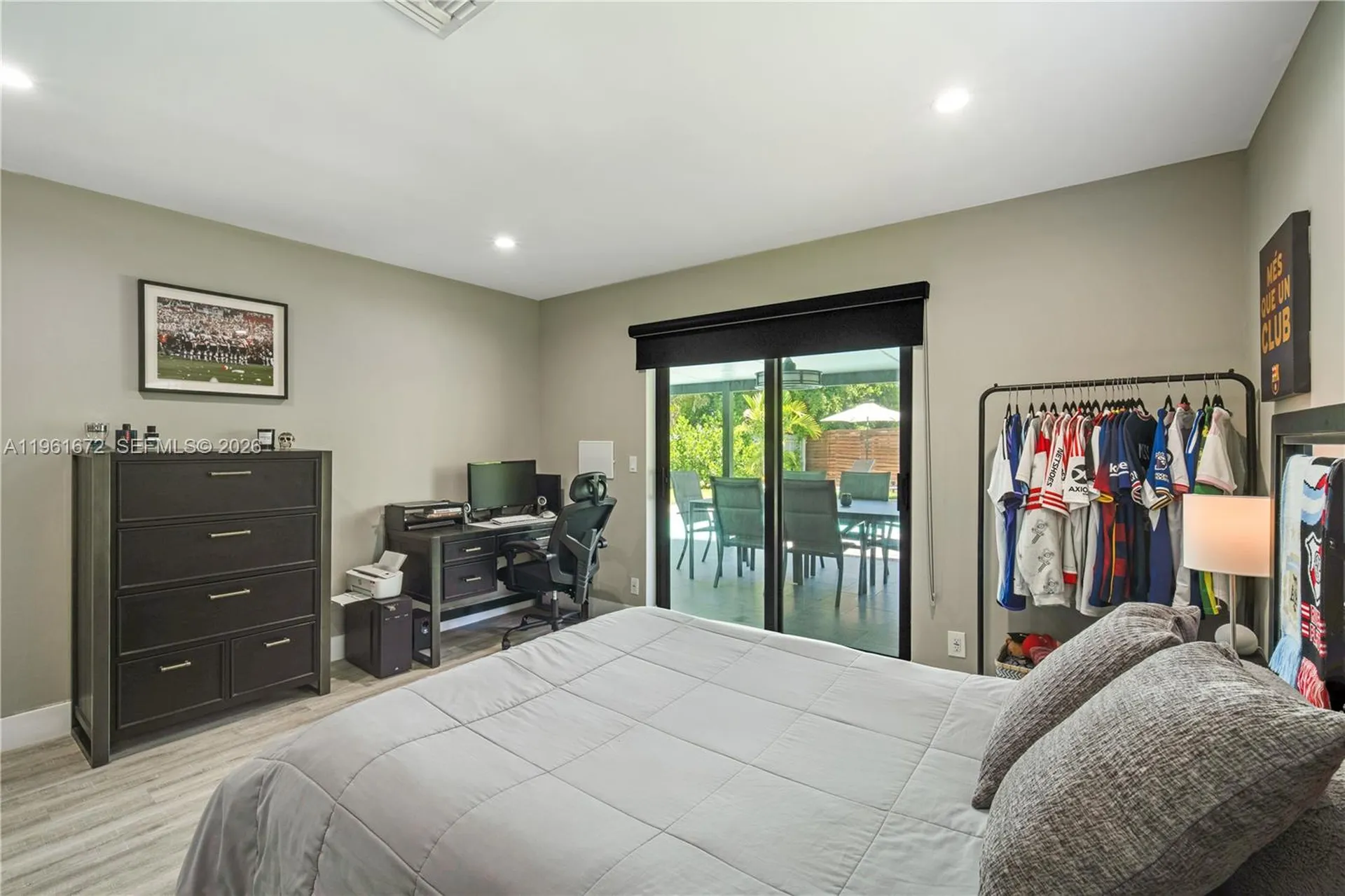 2701 NE 52nd Street Lighthouse Point FL 33064
