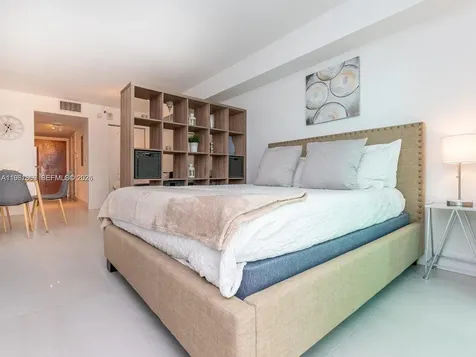 1200 Brickell Bay Drive Miami FL 33131