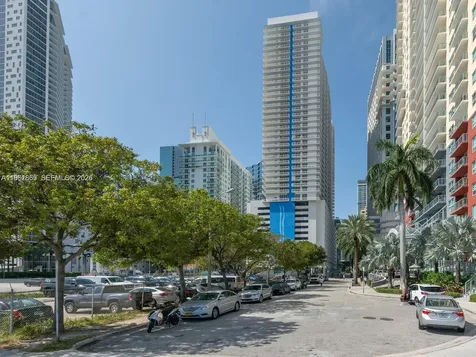 1200 Brickell Bay Drive Miami FL 33131