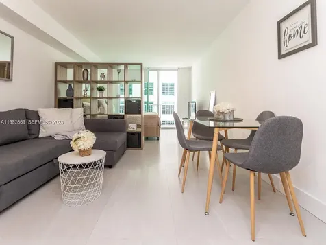 1200 Brickell Bay Drive Miami FL 33131