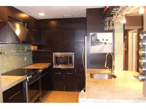 2642 NW 33rd Street Oakland Park FL 33309