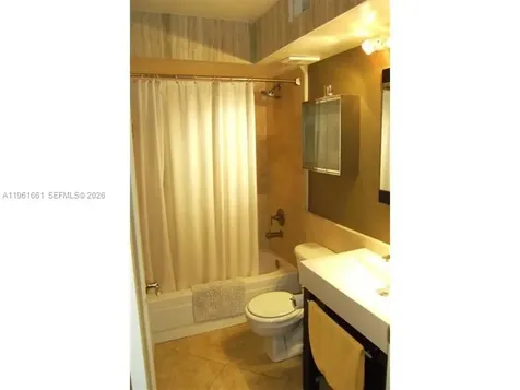 2642 NW 33rd Street Oakland Park FL 33309