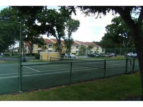 2642 NW 33rd Street Oakland Park FL 33309