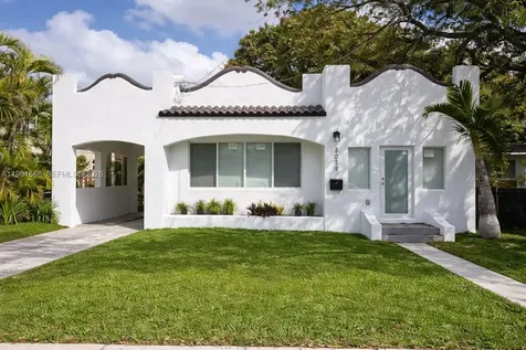 3079 NW Flagler Terrace Miami FL 33125