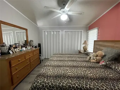 19800 SW 180th Avenue Unit 132 Miami FL 33187