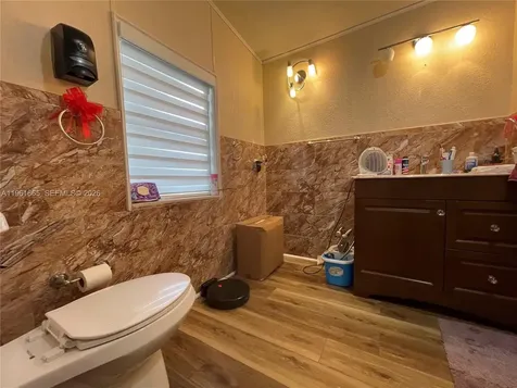 19800 SW 180th Avenue Unit 132 Miami FL 33187