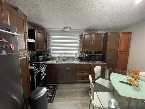 19800 SW 180th Avenue Unit 132 Miami FL 33187