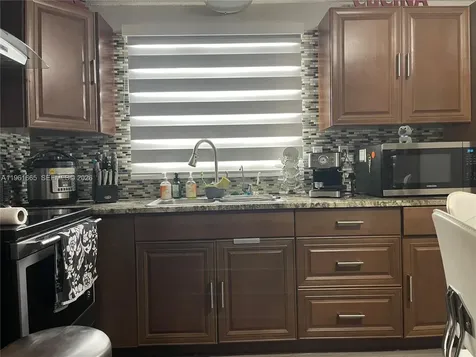 19800 SW 180th Avenue Unit 132 Miami FL 33187