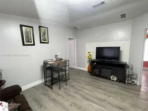 19800 SW 180th Avenue Unit 132 Miami FL 33187