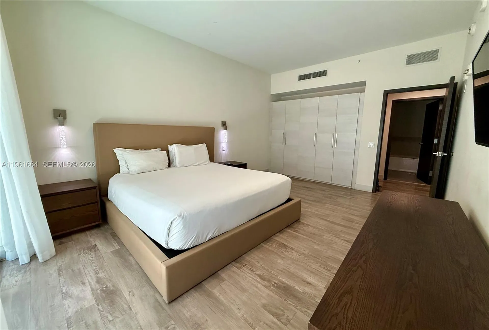777 N Ocean Drive Hollywood FL 33019