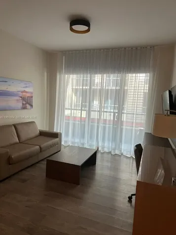 777 N Ocean Drive Hollywood FL 33019