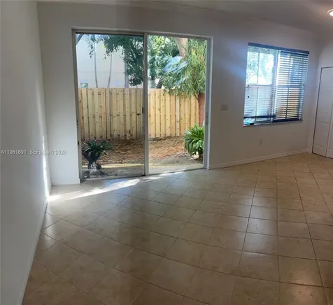 12458 SW 125th Terrace Miami FL 33186