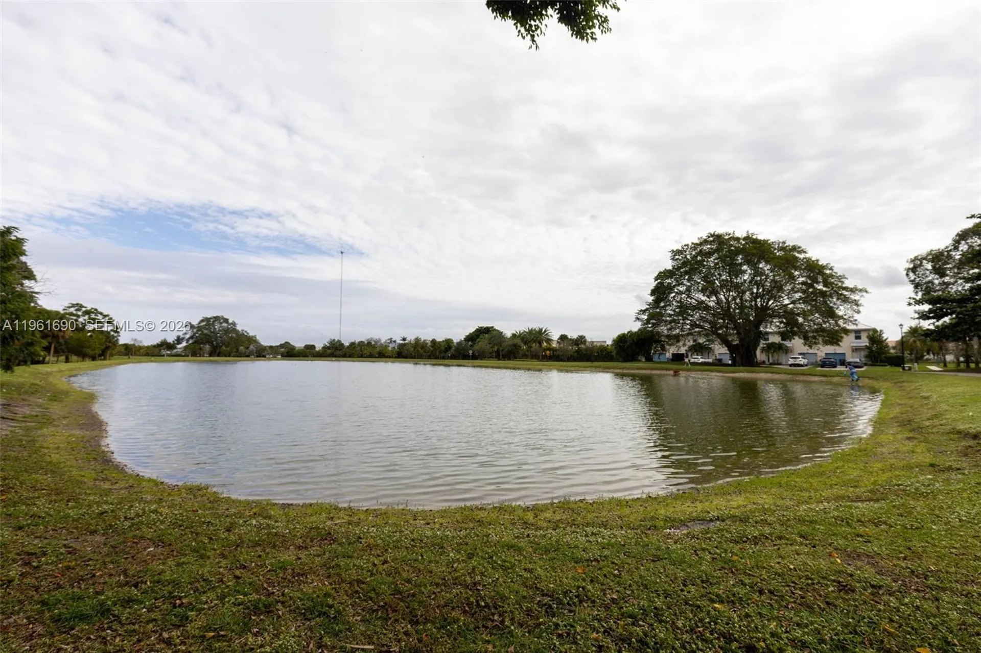 4400 Hillcrest Drive Hollywood FL 33021