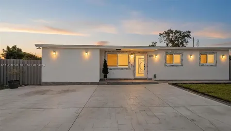 22301 SW 117th Place Miami FL 33170