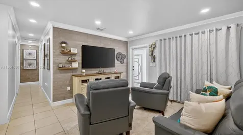 22301 SW 117th Place Miami FL 33170