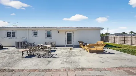 22301 SW 117th Place Miami FL 33170