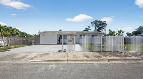 22301 SW 117th Place Miami FL 33170
