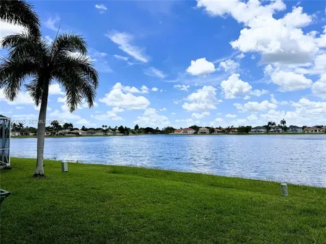 1605 Salerno Circle Weston FL 33327