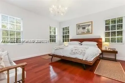 502 Loretto Avenue Coral Gables FL 33146