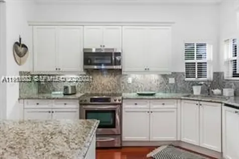 502 Loretto Avenue Coral Gables FL 33146
