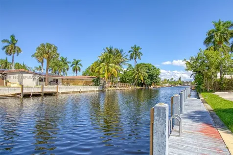 1400 NE 57th Court Fort Lauderdale FL 33334