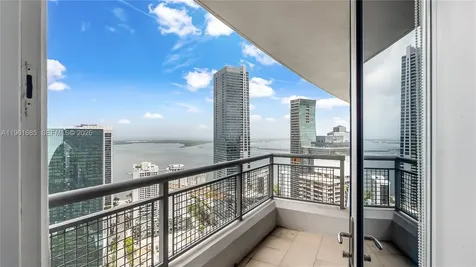 60 SW 13th Street Miami FL 33130
