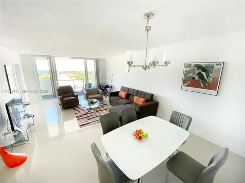 5601 Collins Avenue Miami Beach FL 33140