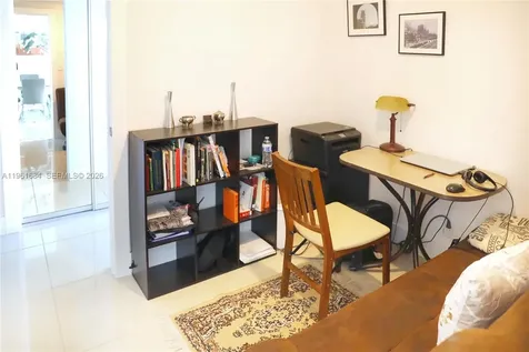 5601 Collins Avenue Miami Beach FL 33140